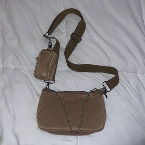 Cross body purse